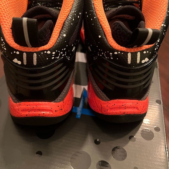Q4  Athletic Shoes - Black and Orange - Picture 3 of 5